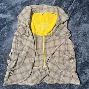 Grey authentic vintage Y2K Vest, has purple and black plaid pattern. Size M